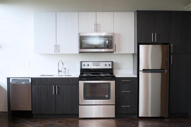 Foto del edificio - 800 Sampson St