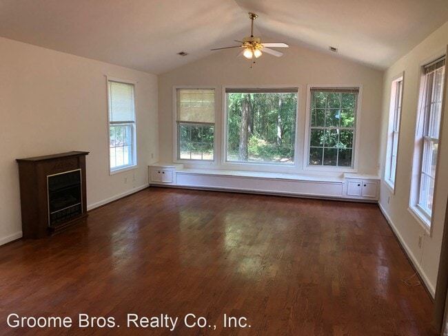 Building Photo - 4212 Frederick Farms Dr