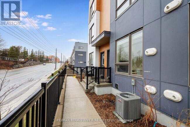 Building Photo - 1608 Pleasure Valley Path