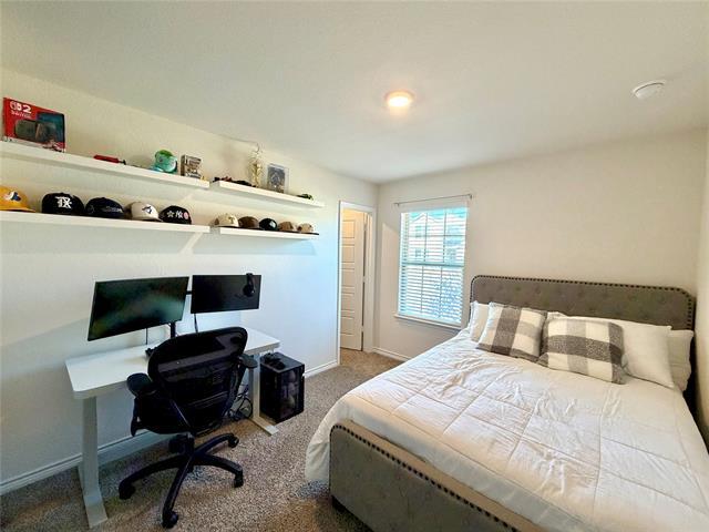 Foto del edificio - 7416 Raynor Pl