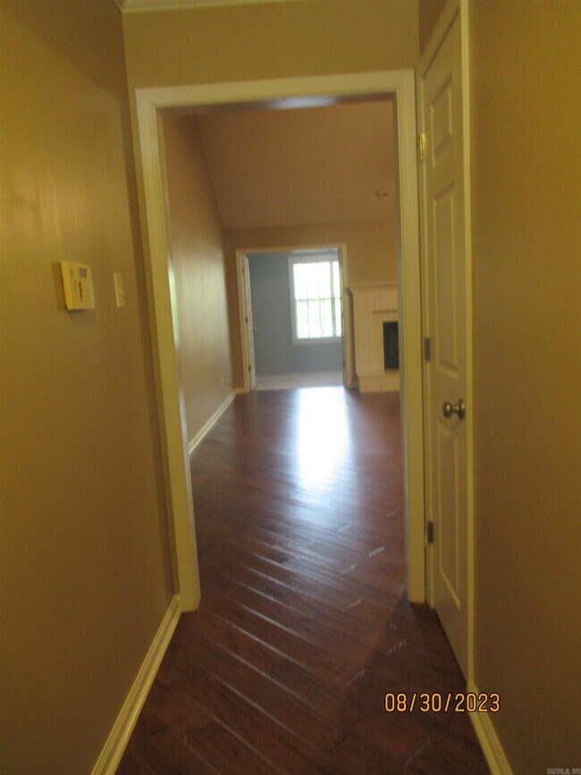 Building Photo - 7 Brennan Ln