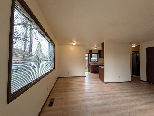 Foto del edificio - 13145 SW Jenkins Rd