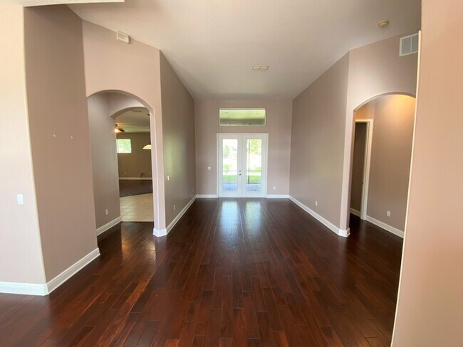 Building Photo - 6368 Epping Ct