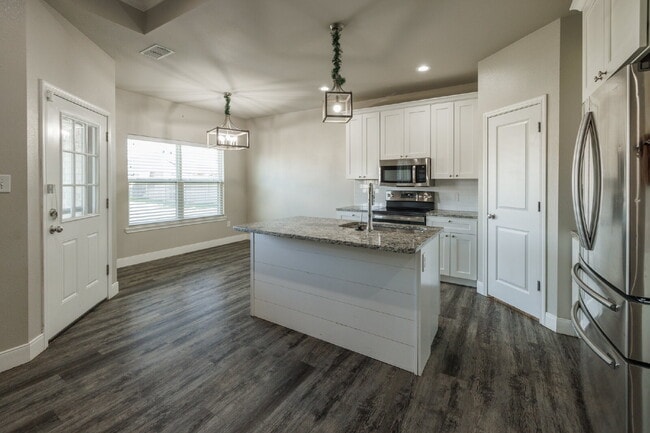 Building Photo - For Lease