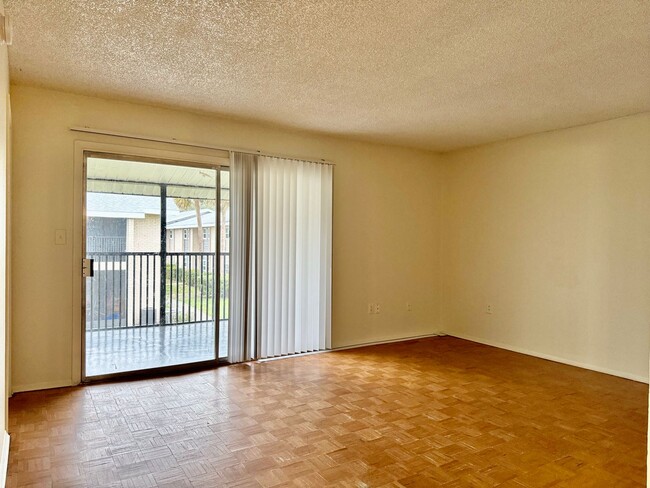 Building Photo - 3Beds/2Baths in the Center of Orlando