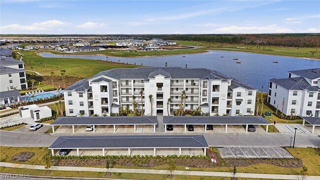 Foto del edificio - 15345 Grn Acrs Ave