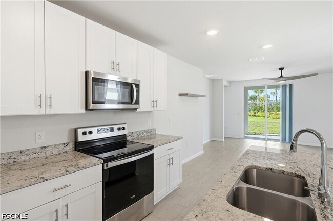 Building Photo - 44197 Frontier Dr