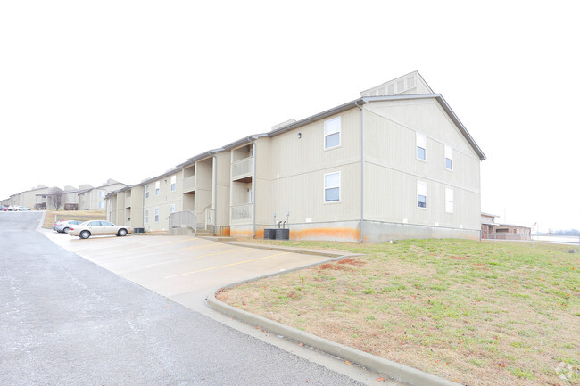 Edificio - Breckenridge Apartments