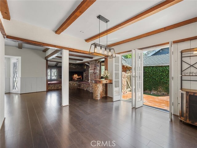Foto del edificio - 2624 E 8th St