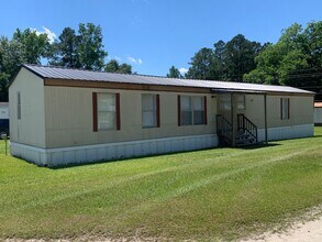 Building Photo - 2181 Blue Creek Rd