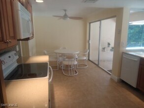 Building Photo - 1927 Crayton Rd