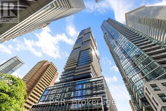 Building Photo - 55 Charles St E
