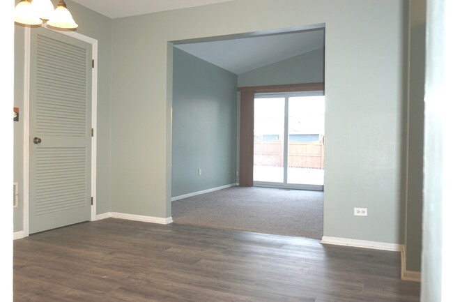 Foto del edificio - 3055 Worcester Ln