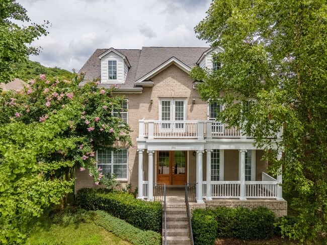 **LUXURIOUS GATED COMMUNITY IN FRANKLIN ZO... - **LUXURIOUS GATED COMMUNITY IN FRANKLIN ZO... House