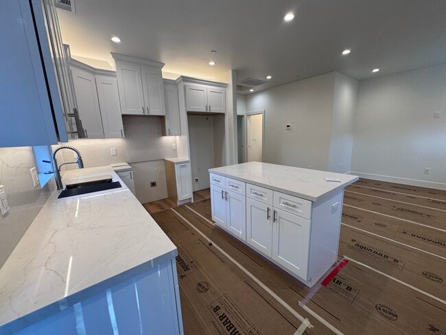 Foto del edificio - 1577 Cottonwood Dr