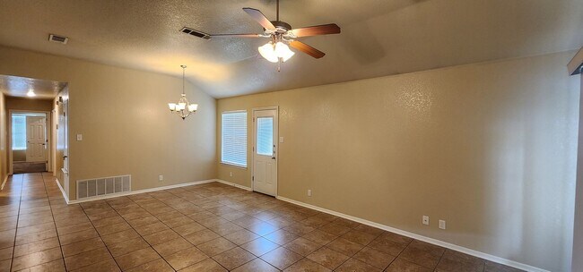 Building Photo - 5706 Aquarius Dr