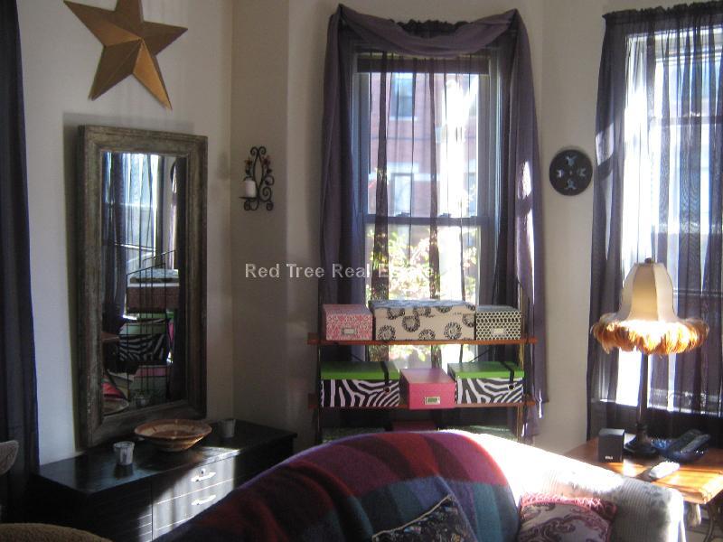 77 Walnut St Unit 2, Brookline, MA 02445 Condo for Rent in Brookline