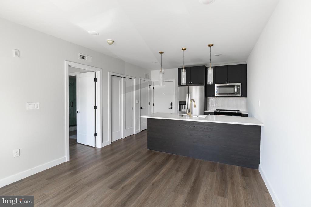Foto principal - 1102 Germantown Ave