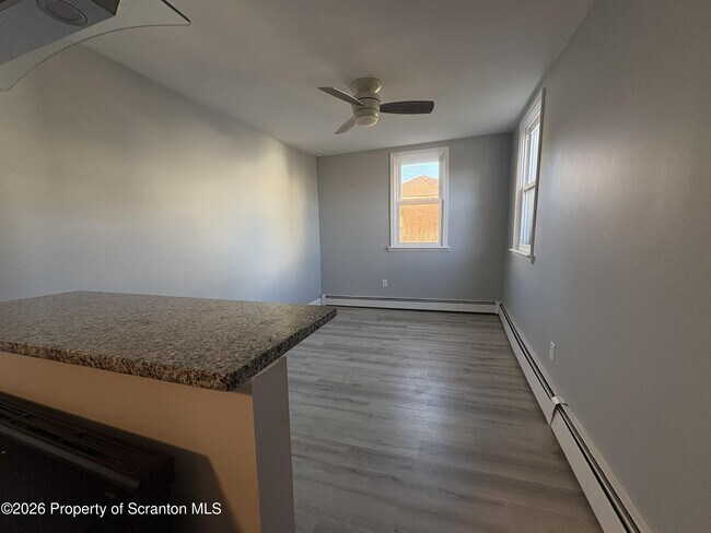 Foto del edificio - 107 Homestead St