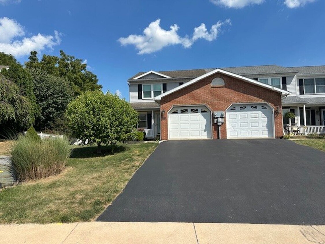 Foto principal - 267 Acorn Cir