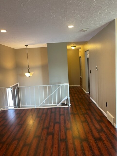 Foto del edificio - 4015 Marks Rd