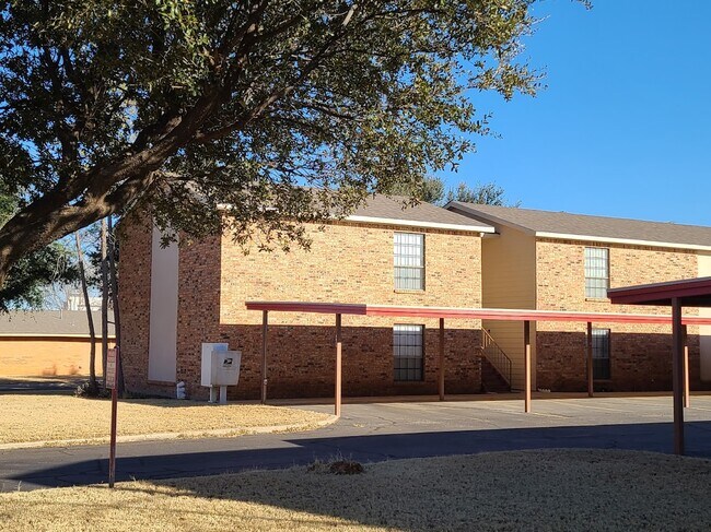 Building Photo - 2901 W Louisiana Ave