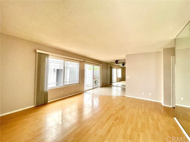 Foto del edificio - 1008 Broken Creek Ln