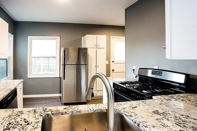 Building Photo - 1368 Thoreau Road, Unit 1