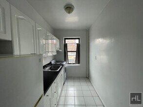 Building Photo - BROADWAY