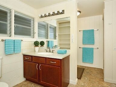 Foto del edificio - 1823 Bertram St