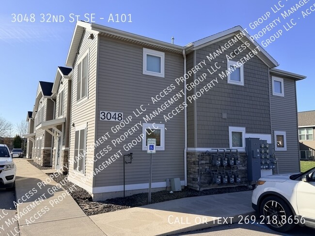 Foto del edificio - 3048 32nd St SE