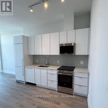 Building Photo - 430 Square One Dr