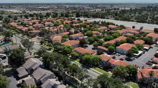  - Ascent Townhome Apartments