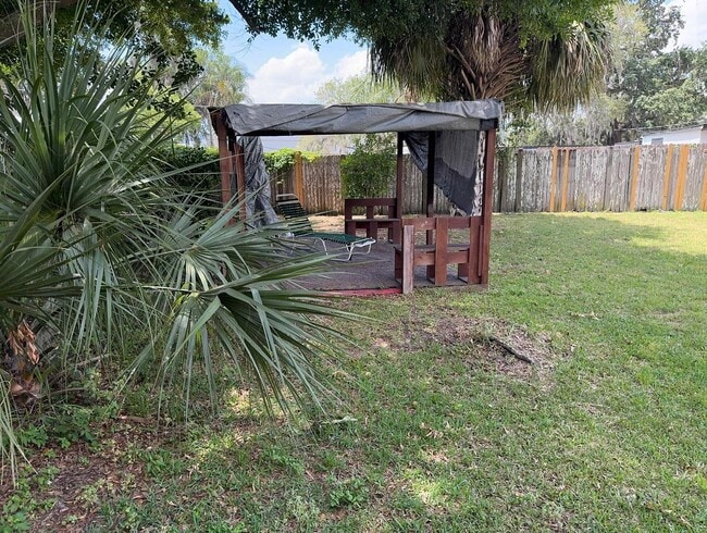 Building Photo - COMING SOON 3-2 Stunning House