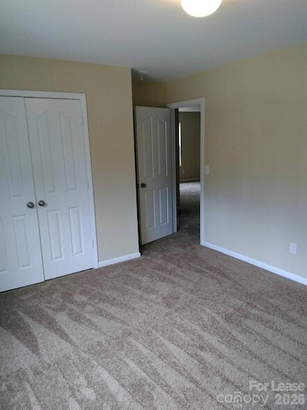 Building Photo - 7708 E Lane Dr