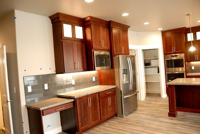 Building Photo - 4047 W Adler Rd