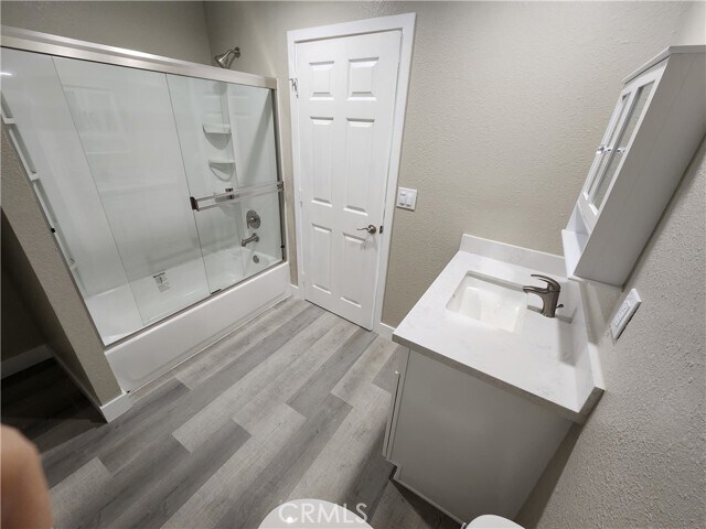 Foto del edificio - 984 El Camino Dr