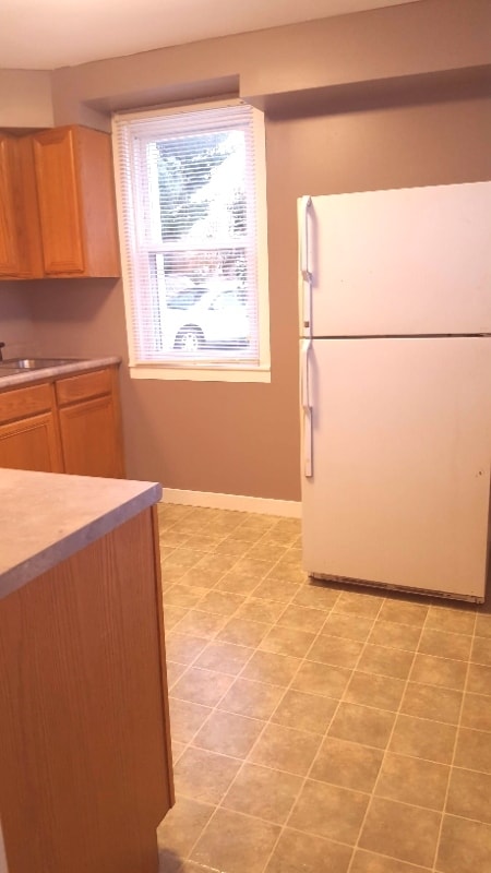 Building Photo - 137 Gabrielle St