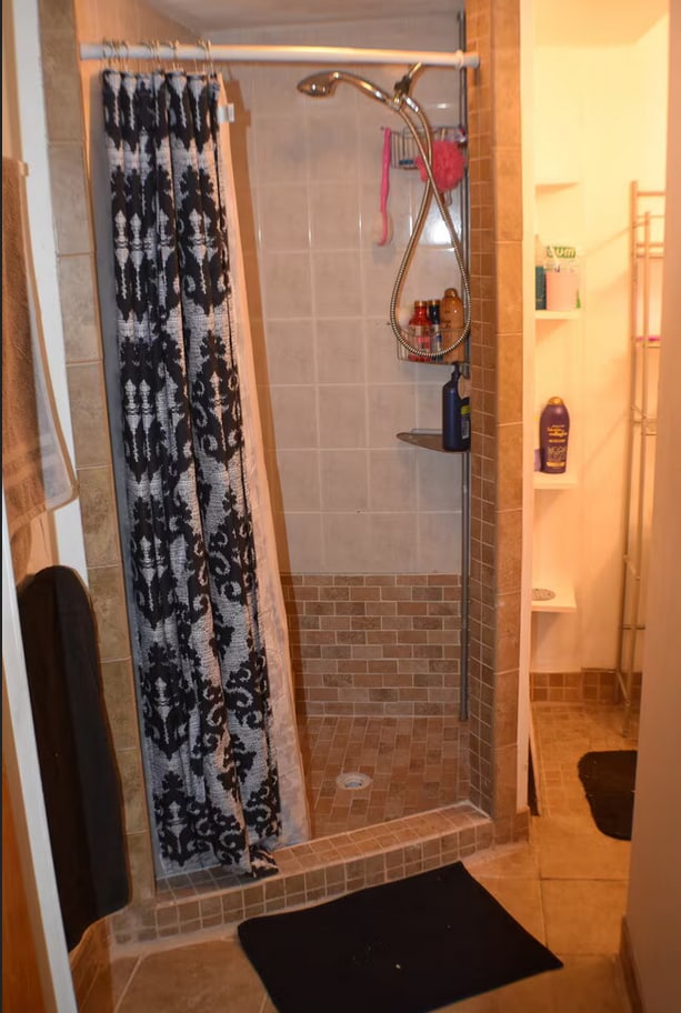 Foto del edificio - 181 E Shore S