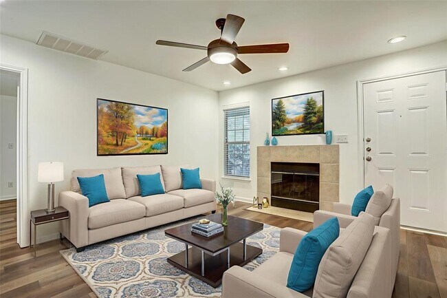 Foto del edificio - 7685 Northcross Dr