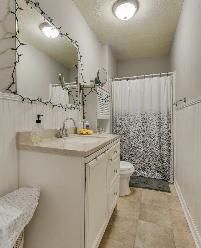 Foto del edificio - Charming updated Home 3bd/1ba   Kingsport TN