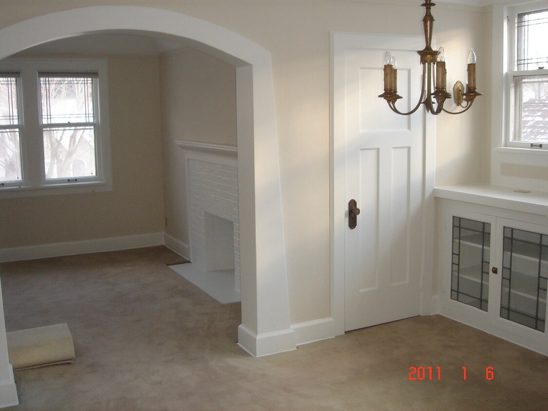 Building Photo - 4961 N Newhall St