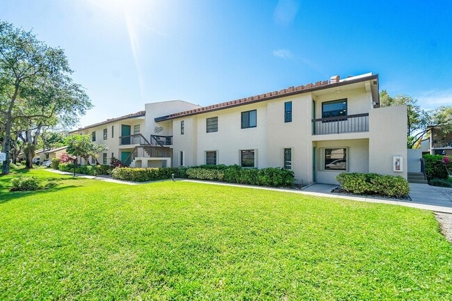 Photo - 8436 Cypress Lane Unit 7H Apartment