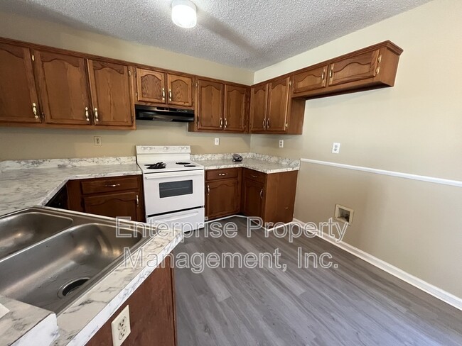 Building Photo - 3977 Angelace Cove