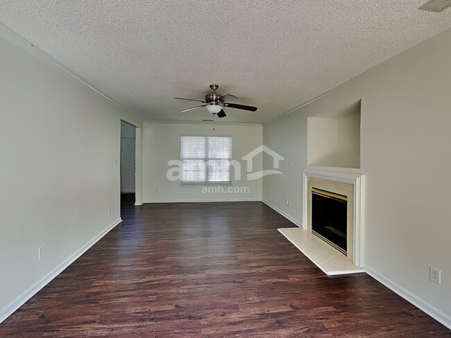 Building Photo - 11610 Hidden Grove Trail