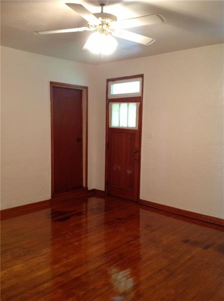 Foto del edificio - 790 Stewart Ave