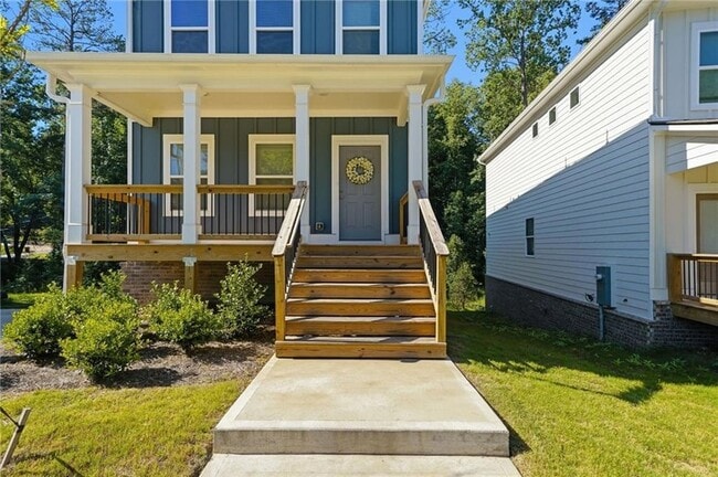 Building Photo - 1670 Eagle Dr