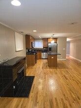 Building Photo - 4824 S King Dr