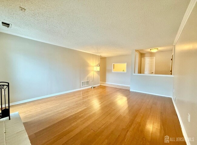 Foto del edificio - 256 Willowbrook Dr