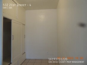 Building Photo - 532 21st St